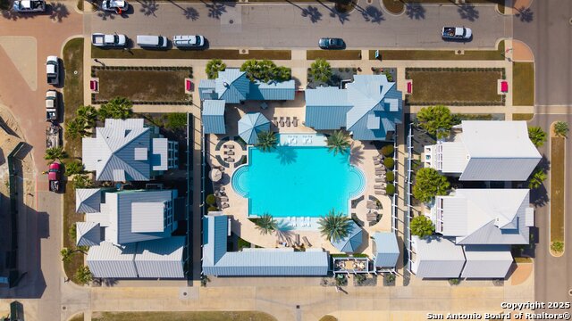 Listing photo id 41 for 222 Sunrise Ave