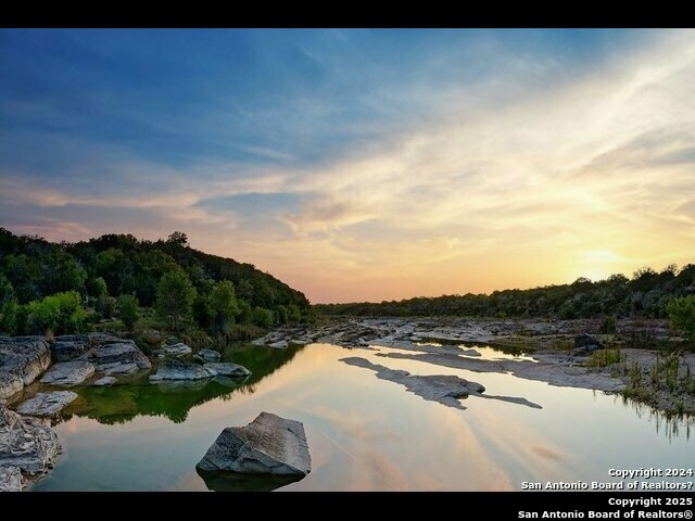 Image 10 of 39 For 5112 Us Highway 290 197