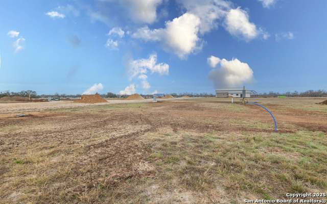 Image 16 of 39 For 5112 Us Highway 290 197