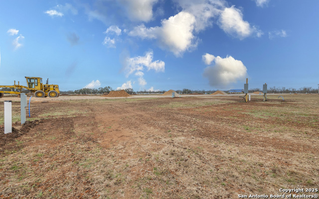 Image 17 of 39 For 5112 Us Highway 290 197