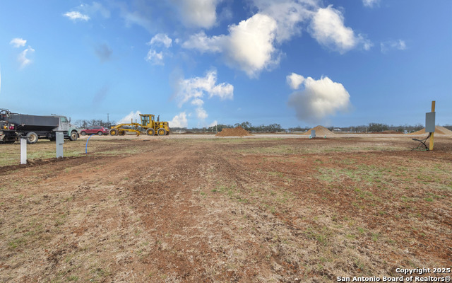 Image 18 of 39 For 5112 Us Highway 290 197