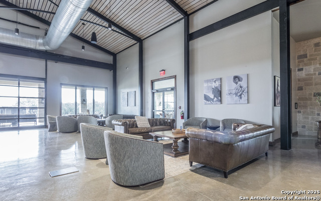 Image 29 of 39 For 5112 Us Highway 290 197