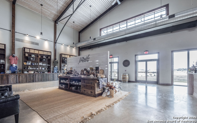 Image 32 of 39 For 5112 Us Highway 290 197