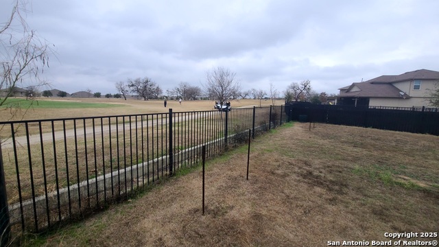 Image 15 of 17 For 935 Watson Way