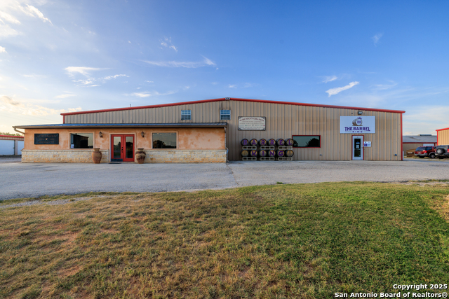 Image 9 of 50 For 10034 Us Highway 290