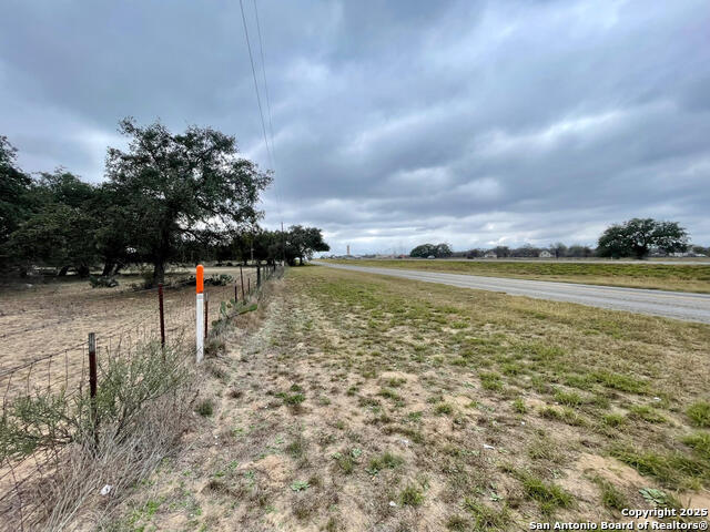 Details for 10.00 Acres Ih 35 Access Rd, Lytle, TX 78052