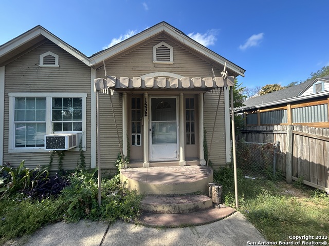 Details for 1532 Ashby Pl W, San Antonio, TX 78201