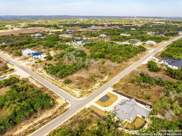 Image 12 of 32 For 640 Annabelle Ave