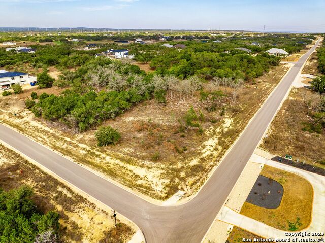 Image 13 of 32 For 640 Annabelle Ave