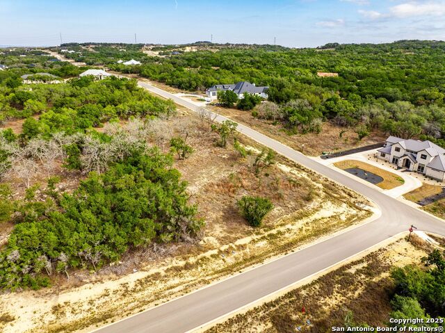 Image 15 of 32 For 640 Annabelle Ave