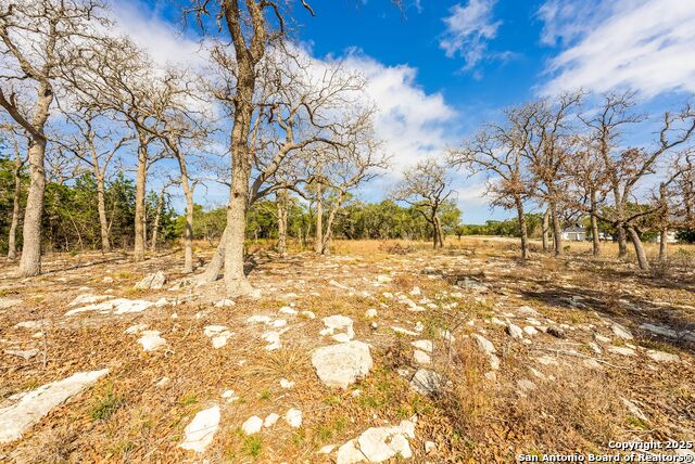 Image 26 of 32 For 640 Annabelle Ave