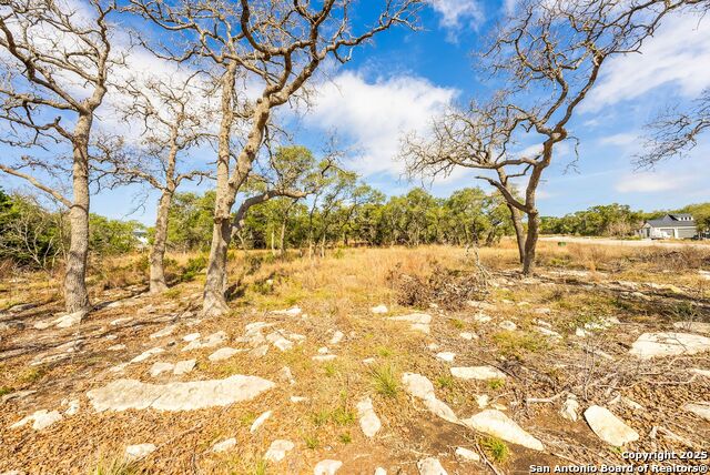 Image 28 of 32 For 640 Annabelle Ave