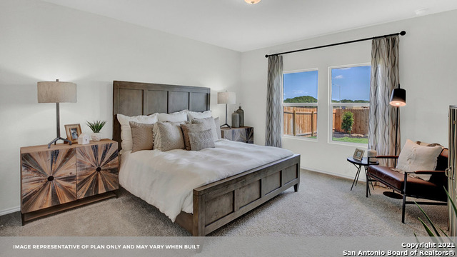 Image 10 of 40 For 907 Wild Olive Way