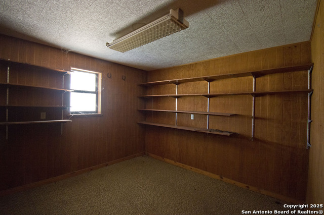 Listing photo id 8 for 5673 Fm 1628