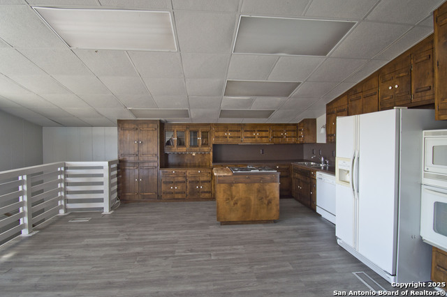 Listing photo id 16 for 5673 Fm 1628