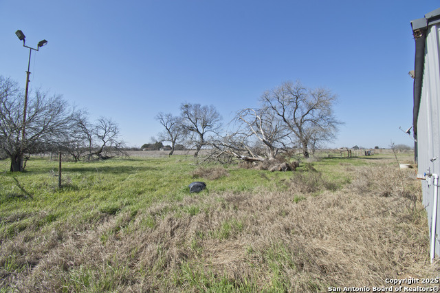 Listing photo id 27 for 5673 Fm 1628