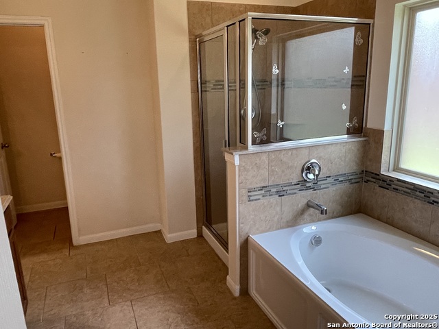 Image 19 of 41 For 8815 Falcon Park