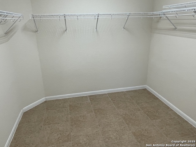 Image 23 of 41 For 8815 Falcon Park