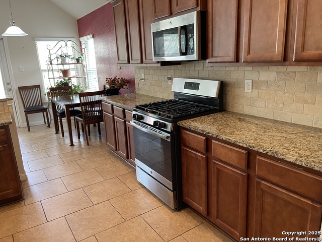 Image 7 of 41 For 8815 Falcon Park