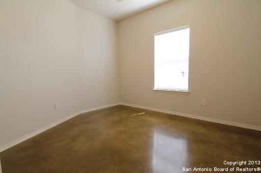 Image 8 of 11 For 208 Anne Louise Dr