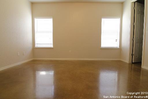 Image 9 of 11 For 208 Anne Louise Dr