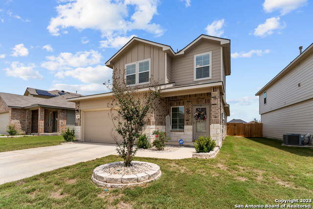 Details for 189 Middle Green Loop, Floresville, TX 78114