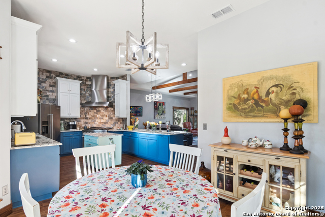 Image 18 of 57 For 381 Camino Primero