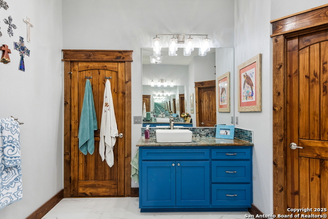 Image 32 of 57 For 381 Camino Primero