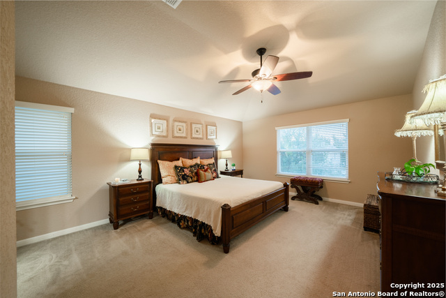 Image 21 of 41 For 418 Turnberry Way