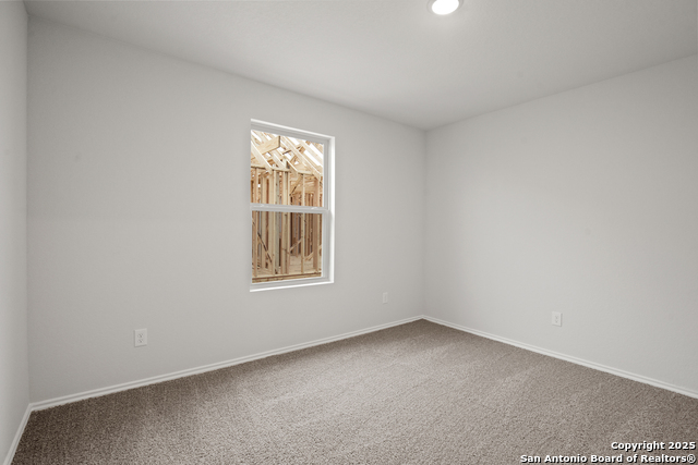 Image 18 of 52 For 13809 Pinkston