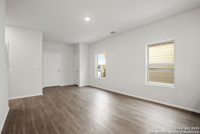 Image 6 of 52 For 13809 Pinkston