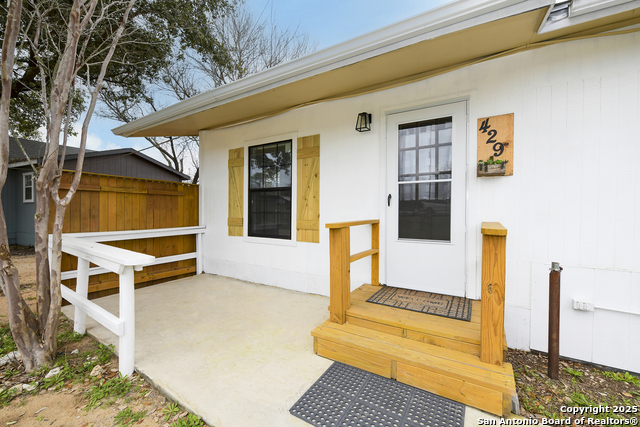 Details for 429 Palo Alto, Von Ormy, TX 78073