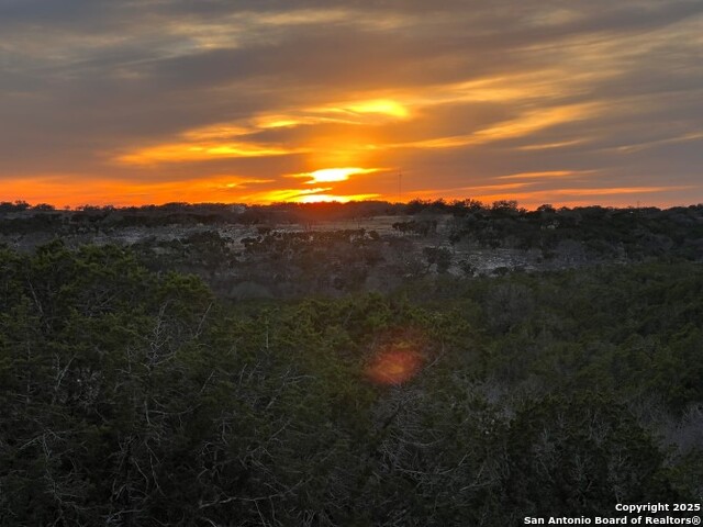 Image 14 of 15 For 296 Kamira Dr