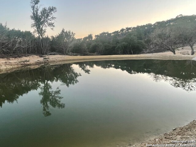 Image 5 of 15 For 296 Kamira Dr