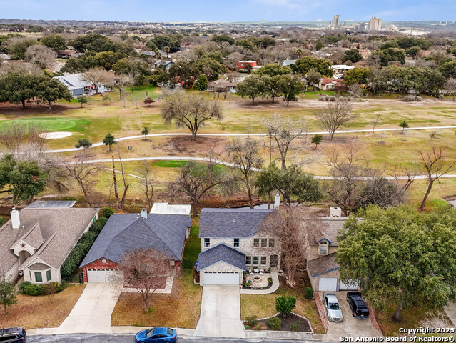 Image 29 of 30 For 14015 Fairway Oaks Ne