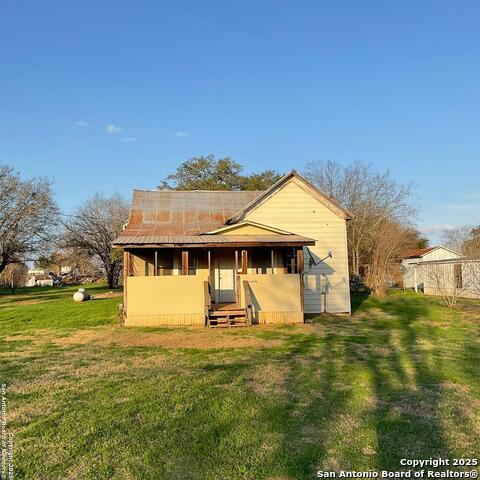 Details for 108 4th St  , Sutherland Springs, TX 78161