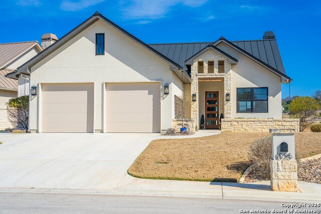 Listing photo id 22 for 1025 Comanche Hills