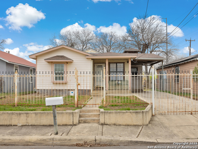 Details for 1107 Barclay St, San Antonio, TX 78207