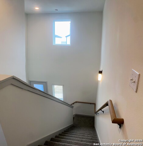 Image 11 of 33 For 1048 Amaya Ave