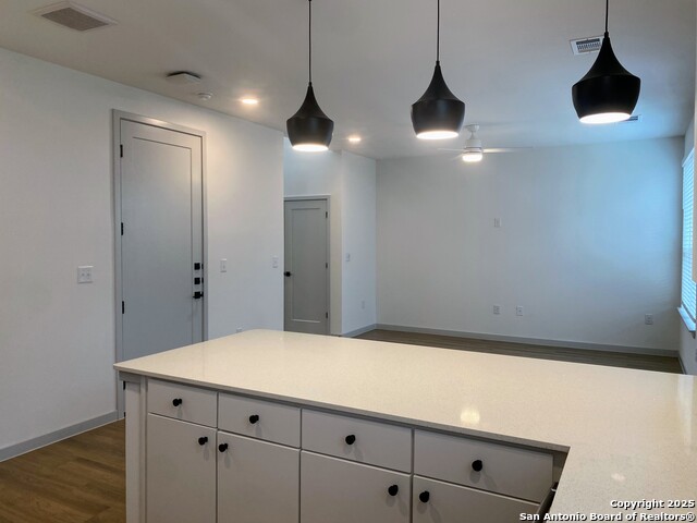 Image 2 of 33 For 1048 Amaya Ave