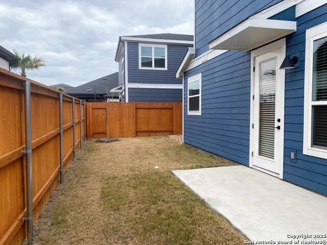 Image 23 of 33 For 1048 Amaya Ave