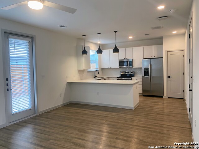 Image 3 of 33 For 1048 Amaya Ave