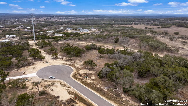 Image 12 of 20 For 688 Travis Forest