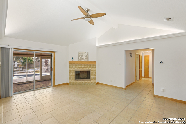 Listing photo id 8 for 13907 Sea Horse Ave