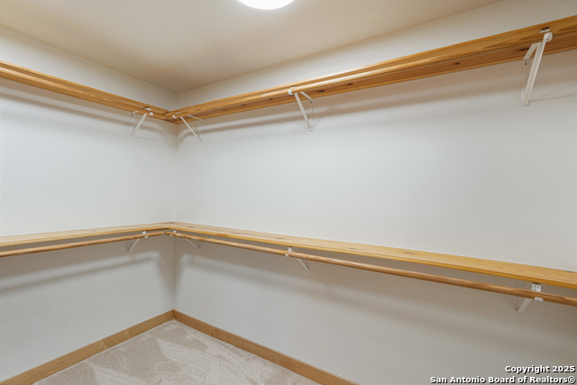 Listing photo id 21 for 13907 Sea Horse Ave