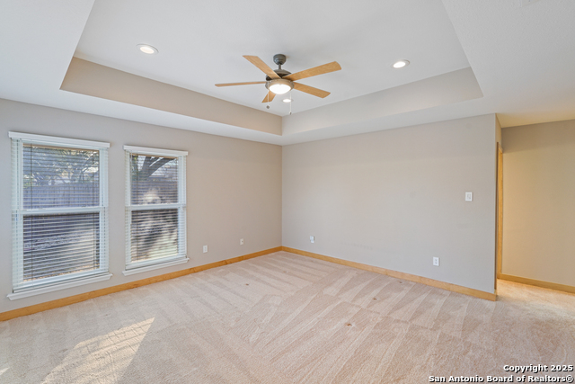 Listing photo id 23 for 13907 Sea Horse Ave