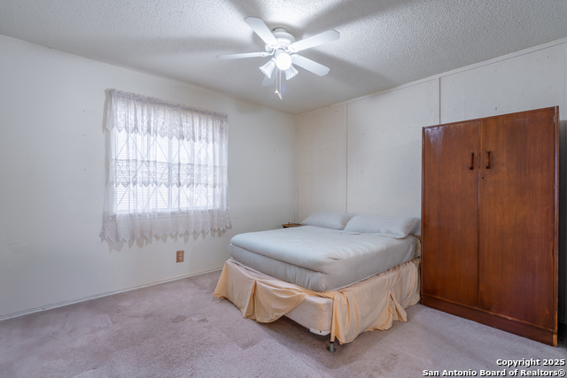 Image 13 of 25 For 5922 Lakedale