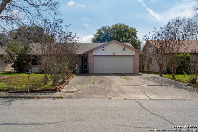 Image 21 of 25 For 5922 Lakedale