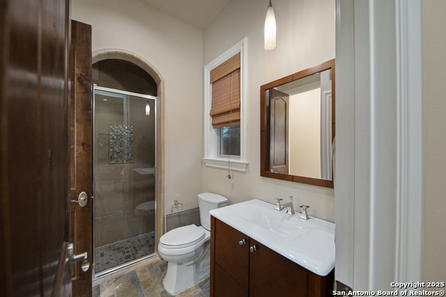 Listing photo id 30 for 8639 Terra Dale