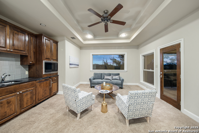 Listing photo id 33 for 8639 Terra Dale